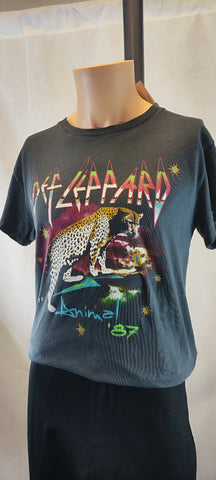 DayDreamer Women's Def Leppard Animals '87 Tour T-Shirt