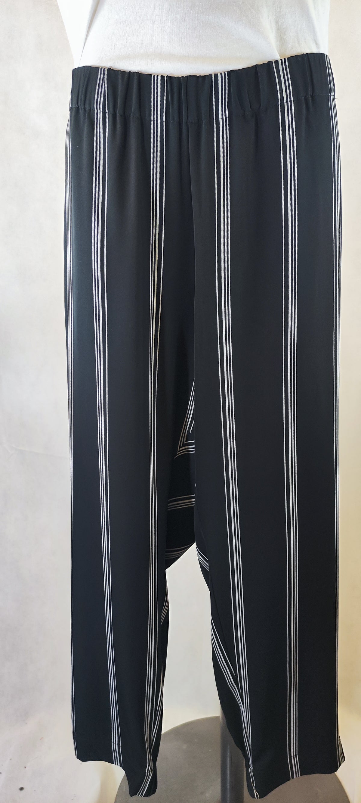 Rachel Roy Women's Black and White Striped Pants